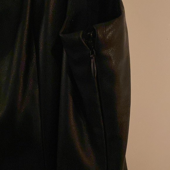 Faux leather mod style pinafore dress - Picture 3 of 6